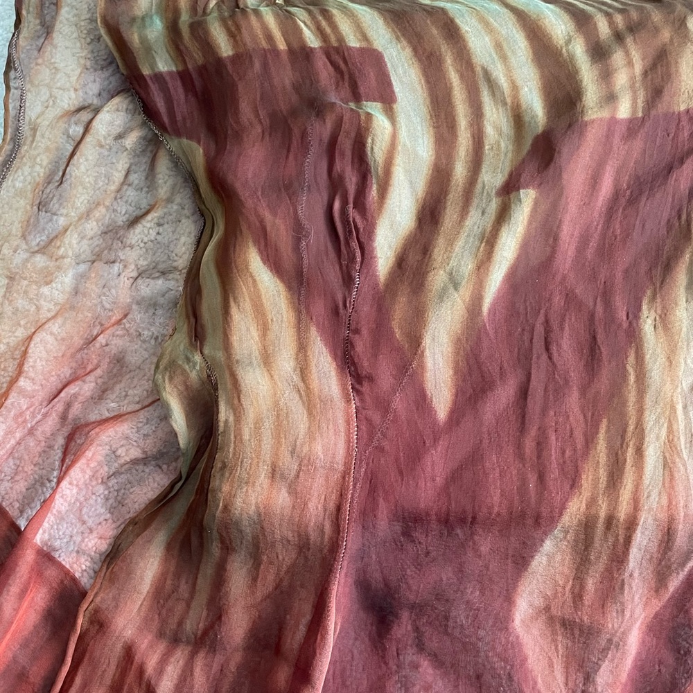 Authentic Louis Vuitton Silk Scarf - Picture 6 of 7